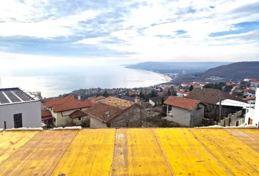 Строителство на къща в Балчик