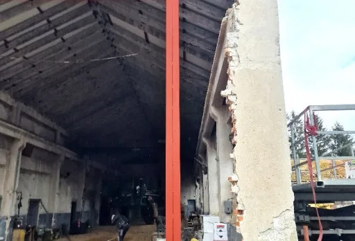 Строителство и ремонт на работилница за селскостопански машини в Добрич