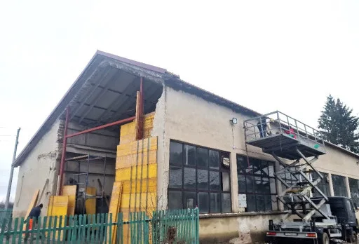 Строителство и ремонт на работилница за селскостопански машини в Добрич