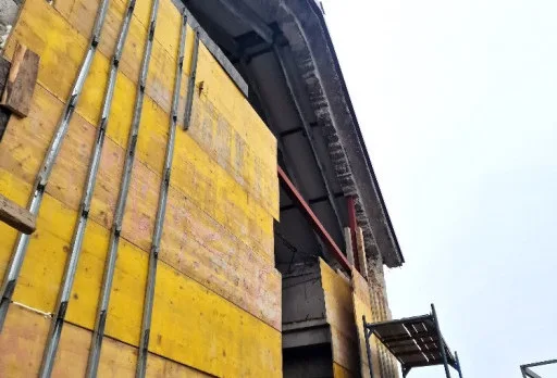 Строителство и ремонт на работилница за селскостопански машини в Добрич