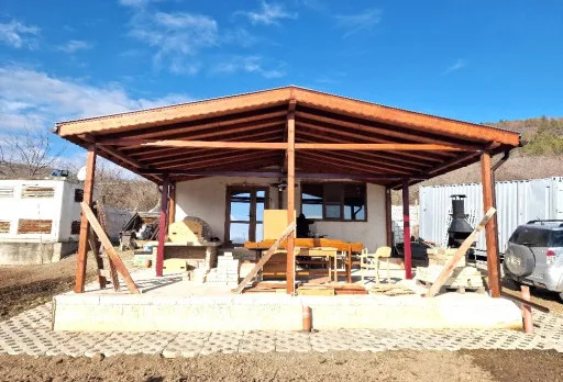 Класическа къща с покрив от керемиди – Рогачево 