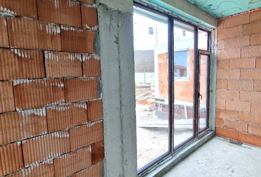 Класическа къща с покрив от керемиди – Рогачево 