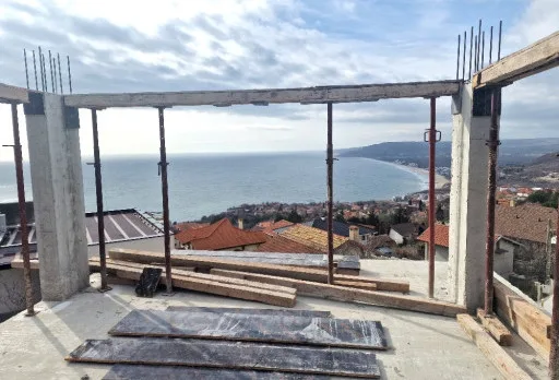 Строителство на къща в Балчик