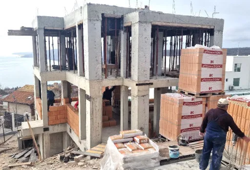 Строителство на къща в Балчик