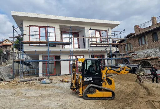 Двуетажна къща "до ключ" – Варна