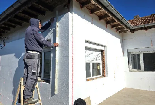 Bau- und Reparaturarbeiten an einem Haus in Balchik, Golfplatz