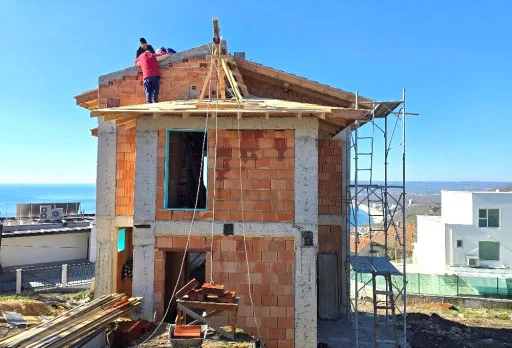 Строителство на къща в Балчик