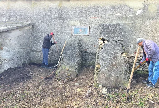 Bau- und Reparaturarbeiten an einem Haus in Kavarna