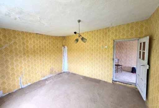 Bau- und Reparaturarbeiten an einem Haus in Kavarna