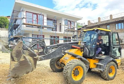 Двуетажна къща "до ключ" – Варна