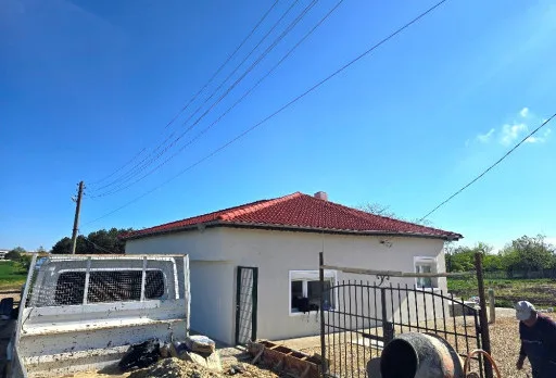 Bau- und Reparaturarbeiten an einem Haus in Balchik, Golfplatz