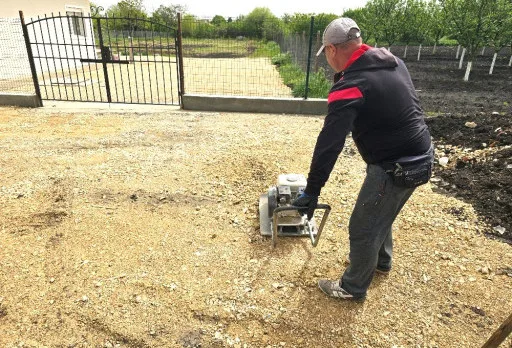 Bau- und Reparaturarbeiten an einem Haus in Balchik, Golfplatz