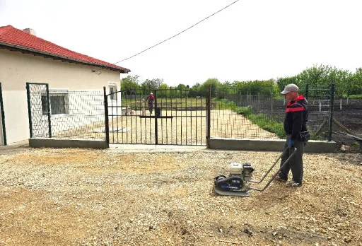 Bau- und Reparaturarbeiten an einem Haus in Balchik, Golfplatz