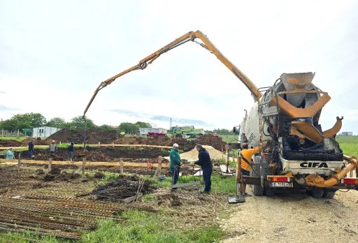 Къща на етап груб строеж във Варна