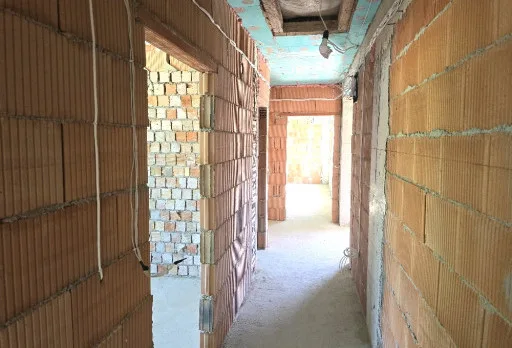 Класическа къща с покрив от керемиди – Рогачево 