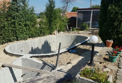 Строителство на басейн в Балчик