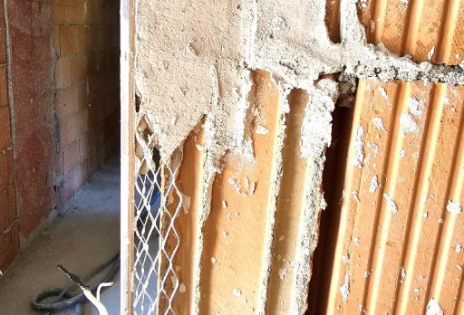 Класическа къща с покрив от керемиди – Рогачево 