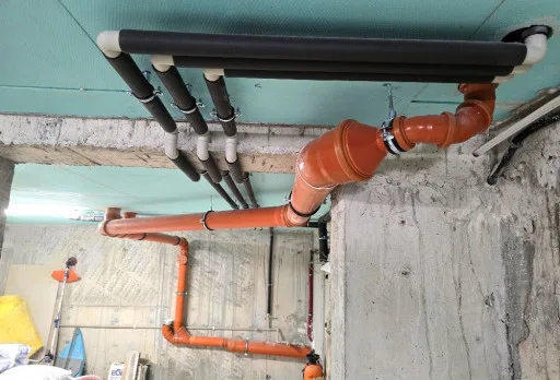 Класическа къща с покрив от керемиди – Рогачево 