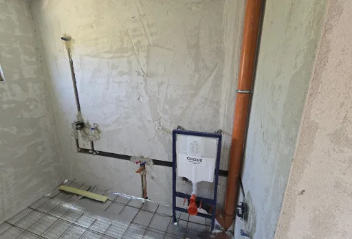 Класическа къща с покрив от керемиди – Рогачево 