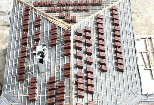 Класическа къща с покрив от керемиди – Рогачево 