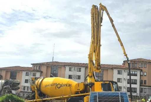 Класическа къща с покрив от керемиди – Рогачево 