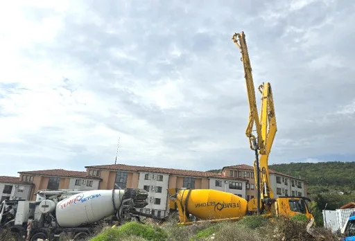 Класическа къща с покрив от керемиди – Рогачево 