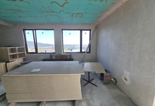 Класическа къща с покрив от керемиди – Рогачево 