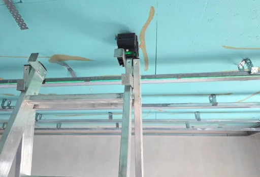 Класическа къща с покрив от керемиди – Рогачево 