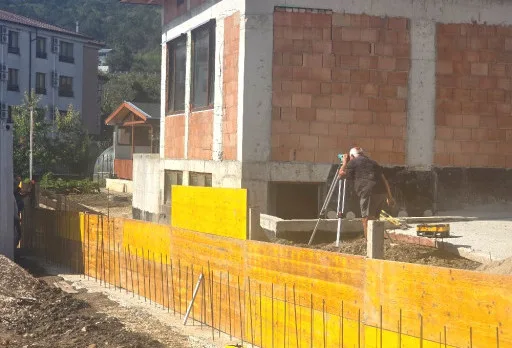 Класическа къща с покрив от керемиди – Рогачево 