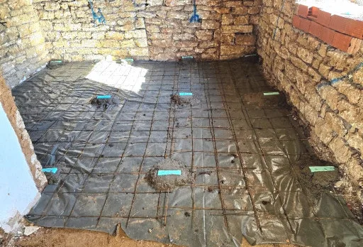 Bau- und Reparaturarbeiten an einem Haus in der Nähe von Varna
