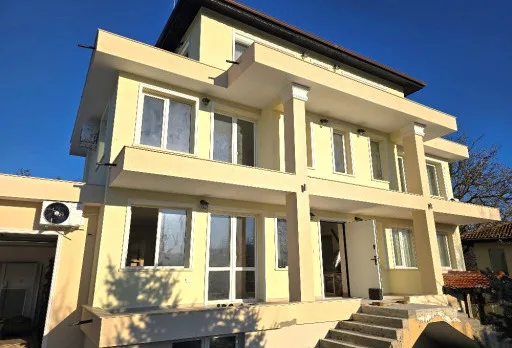 Строителство и ремонт на къща във Варна