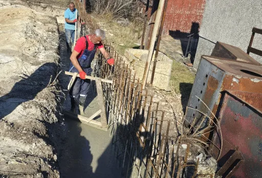 Строителство на бетонна подпорна стена в Балчик