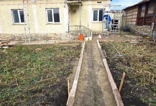 Bau- und Reparaturarbeiten an einem Haus in Balchik