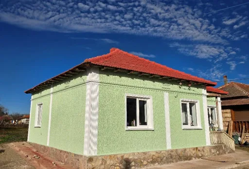 Bau- und Reparaturarbeiten an einem Haus in Balchik