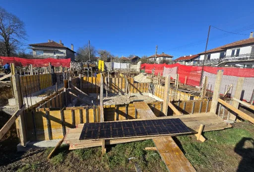 Строителство на къща във Варна