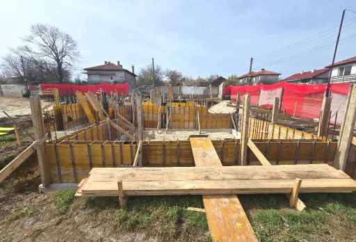 Строителство на къща във Варна
