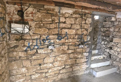 Bau- und Reparaturarbeiten an einem Haus in der Nähe von Varna