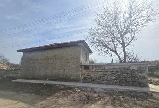 Bau- und Reparaturarbeiten an einem Haus in der Nähe von Varna