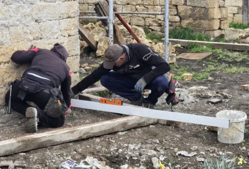 Bau- und Reparaturarbeiten an einem Haus in der Nähe von Varna