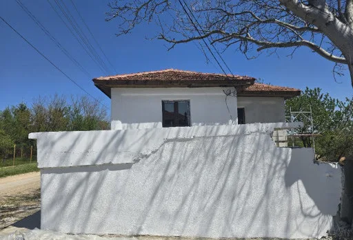Bau- und Reparaturarbeiten an einem Haus in der Nähe von Varna