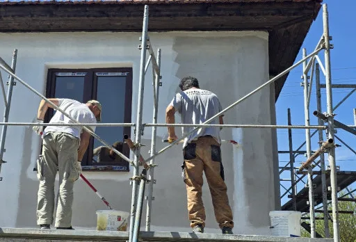Bau- und Reparaturarbeiten an einem Haus in der Nähe von Varna