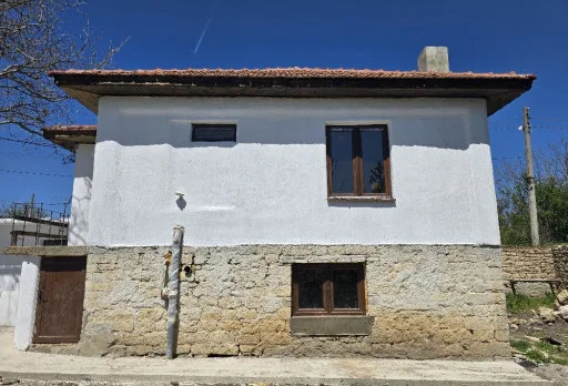 Bau- und Reparaturarbeiten an einem Haus in der Nähe von Varna