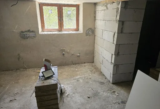 Bau- und Reparaturarbeiten an einem Haus in der Nähe von Varna