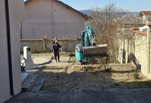 Bau- und Reparaturarbeiten an einem Haus in Balchik