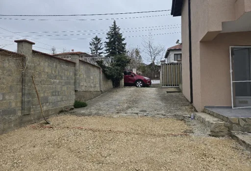 Bau- und Reparaturarbeiten an einem Haus in Balchik