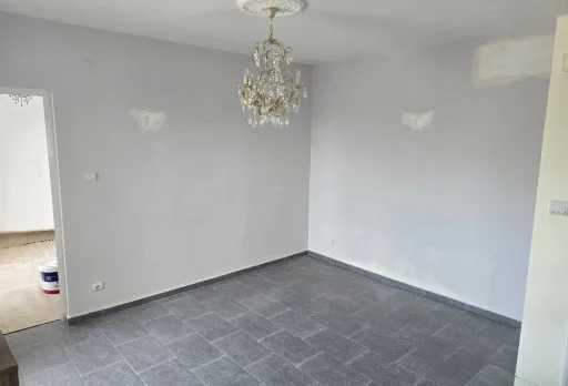 Bau- und Reparaturarbeiten an einem Haus in Balchik