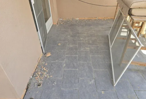 Bau- und Reparaturarbeiten an einem Haus in Balchik