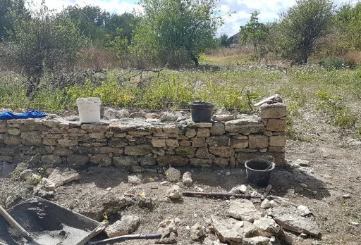 Строителство на масивна ограда в с. Бежаново до Дуранкулак