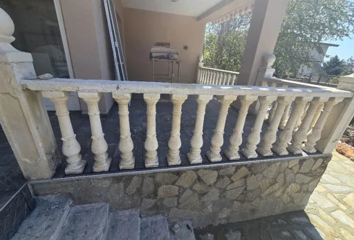 Bau- und Reparaturarbeiten an einem Haus in Balchik