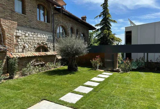 Двуетажна къща "до ключ" – Варна